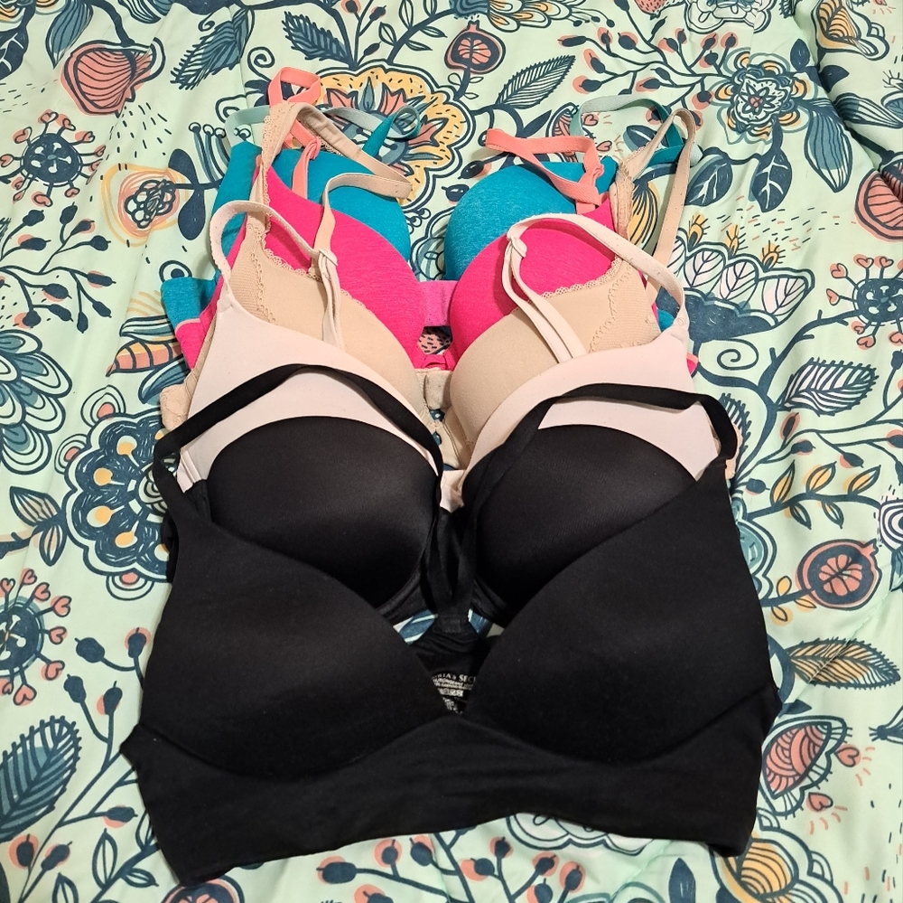 •VS• LOT of 6 VS Bras